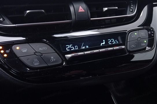 Toyota C-HR 1.8 Hybrid Selection