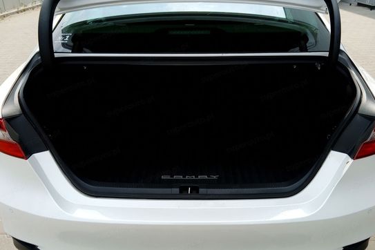 Toyota Camry 2.5 Hybrid Comfort CVT