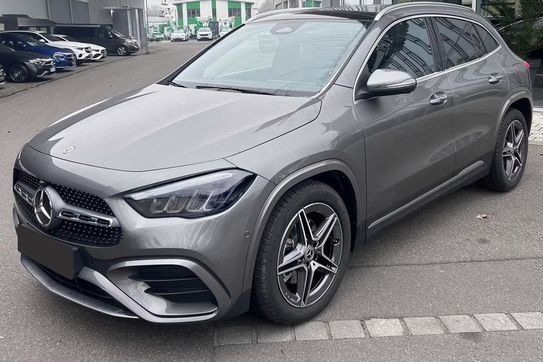Mercedes GLA 200 AMG Line
