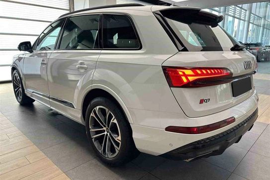 Audi Q7 TDI quattro S Line