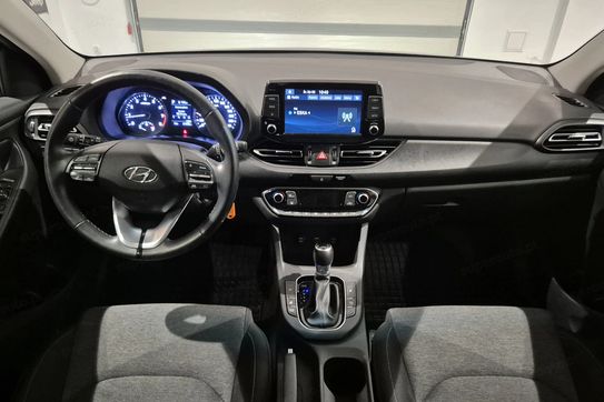 Hyundai i30 1.5 T-GDI Smart 48V DCT