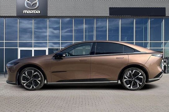 Mazda 6 68.8KWH Takumi Plus