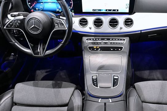 Mercedes Klasa E E 220 d 4-Matic AMG/Avantgarde