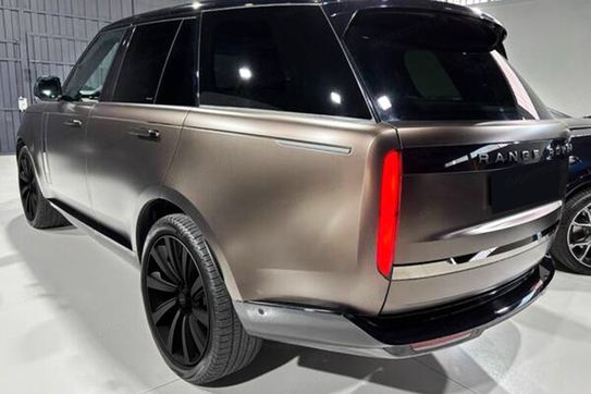 Land Rover Range Rover 4.4 V8 P615 SV