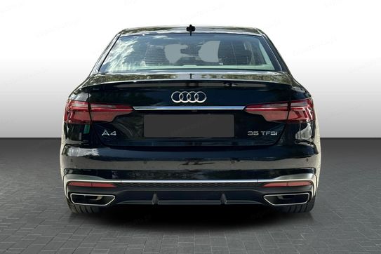 Audi A4 35 TFSI S Line