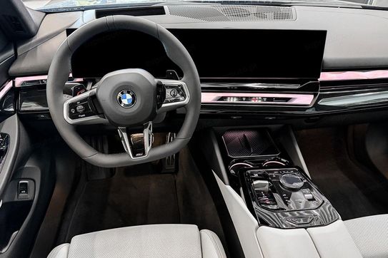 BMW Seria 5 520d xDrive M Sport