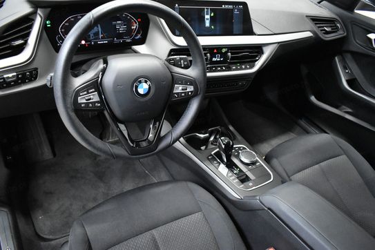 BMW Seria 1 118i