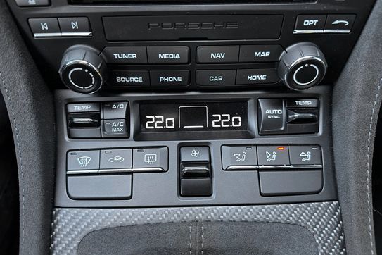 Porsche Cayman 718 GT4 RS