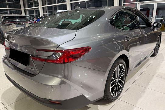 Toyota Camry Prestige 2.5 Hybrid Dynamic Force
