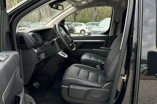 Peugeot Traveller 2.0 Business VIP