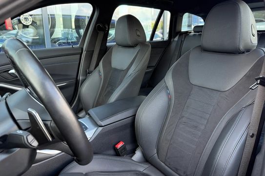 BMW Seria 3 320d xDrive M Sport sport-aut