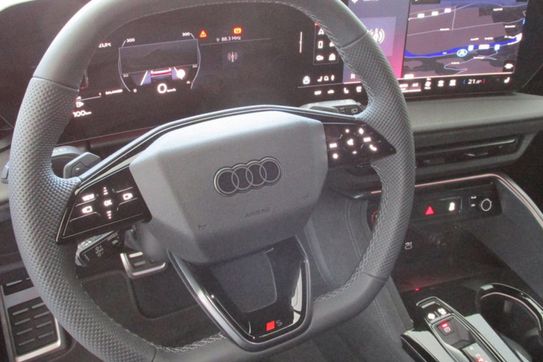 Audi Q5 TDI quattro S line