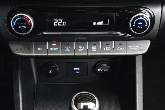 Hyundai Kona 1.6 GDI Hybrid Business DCT