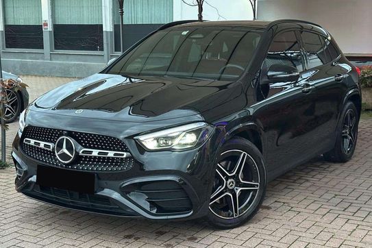 Mercedes GLA 200 AMG Line