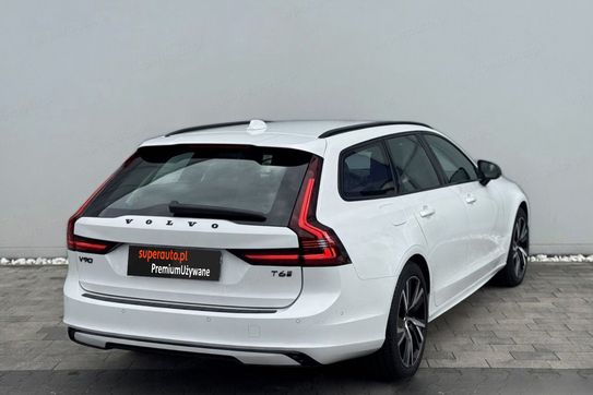 Volvo V90 T6 AWD Plug-In Hybrid Plus Dark aut