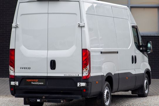 Iveco Daily 35S14 D L3H2