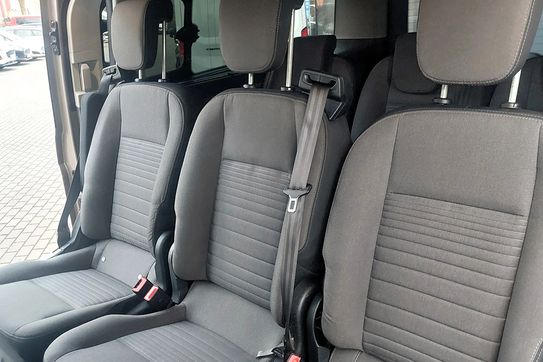 Ford Tourneo Custom L2H1