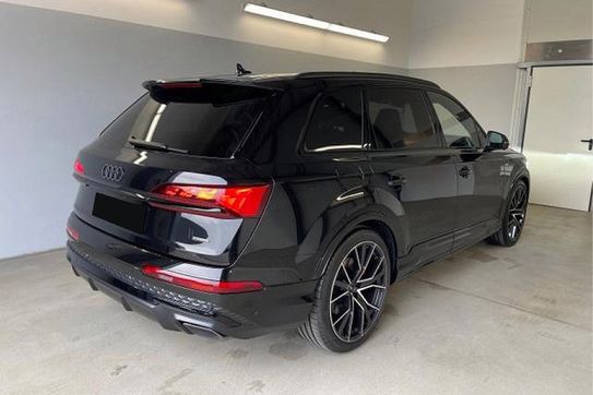 Audi Q7 50 TDI quattro S Line