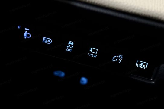 Toyota Camry Executive 2.5 Hybrid Dynamic Force