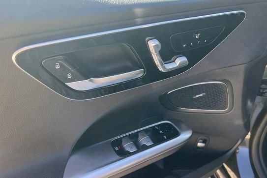 Mercedes Klasa C Estate 220 d Avantgarde