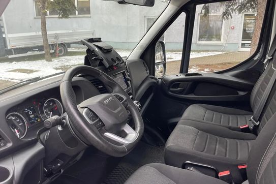 Iveco Daily 35S18