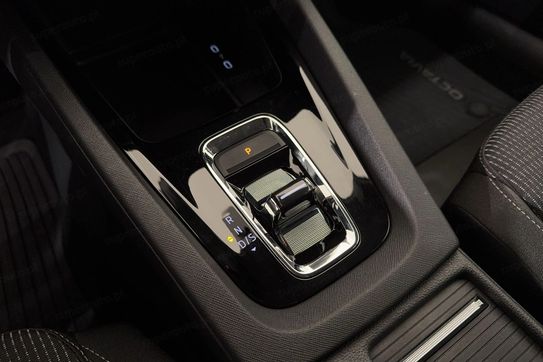 Skoda Octavia 1.5 TSI DSG