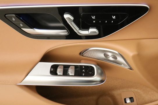 Mercedes Klasa E 200 4-Matic Exclusive