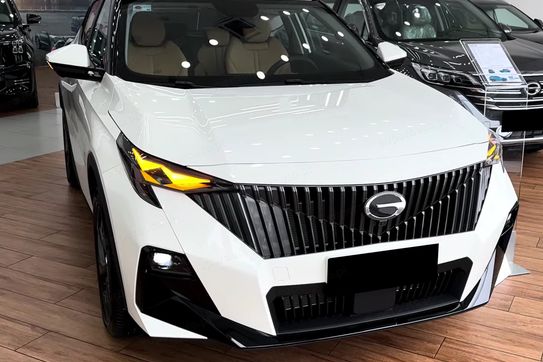 Gac Emzoom Luxury 1.5T DCT