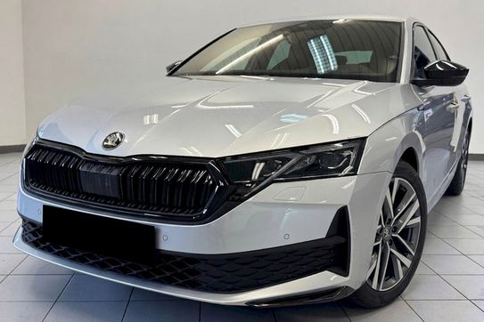 Skoda Octavia Sportline Tech 1.5 TSI m-HEV DSG