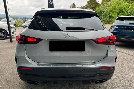 Mercedes GLA 220  4-Matic AMG Line