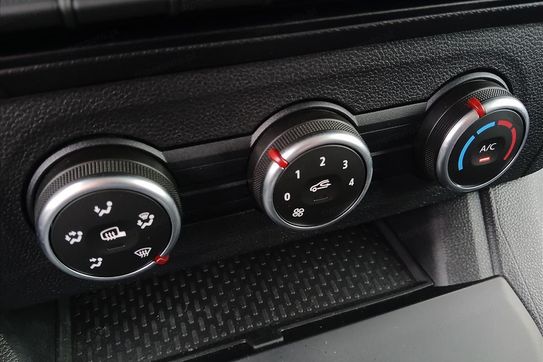 Renault Kangoo L1H1 Zabudowa Warsztatowa