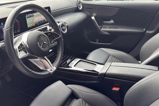 Mercedes Klasa A Sedan 200 d Progressive