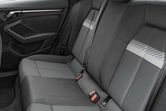 Audi A3 35 TFSI mHEV S tronic