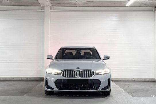 BMW Seria 3 318i M Sport
