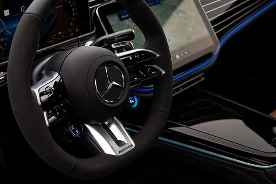 Mercedes Klasa E AMG 53  4Matic+ Hybrid