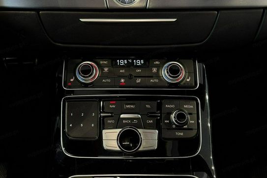 Audi A8 S8 Plus 4.0 TFSI quattro Tiptronic