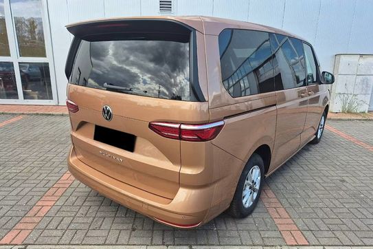 Volkswagen Multivan 2.0 TSI L2H1 Life DSG