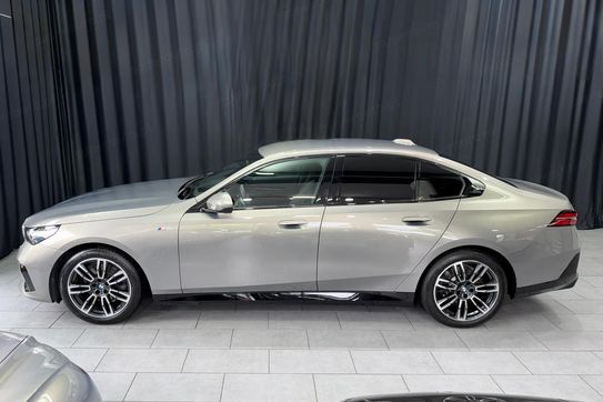 BMW Seria 5 520d xDrive M Sport