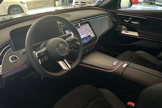 Mercedes Klasa E 220 d  4-Matic AMG