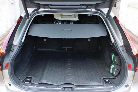 Volvo V90 B4 D Momentum