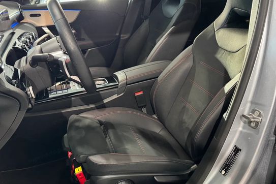 Mercedes Klasa A 200 AMG Line