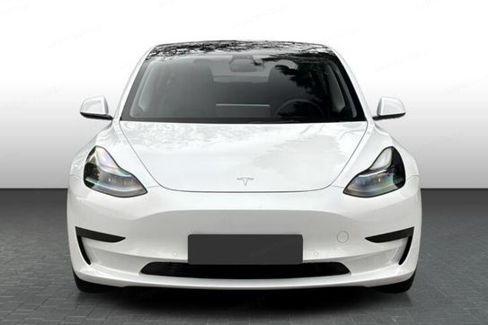 Tesla Model 3 RWD