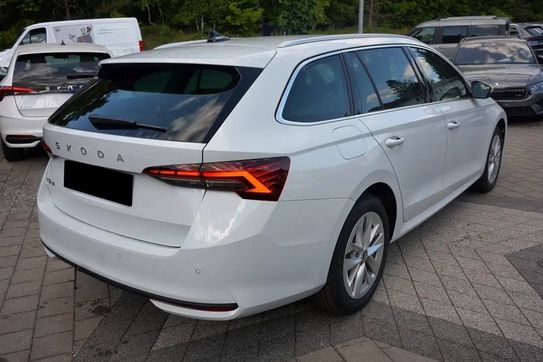 Skoda Octavia Selection 1.5 TSI mHEV DSG