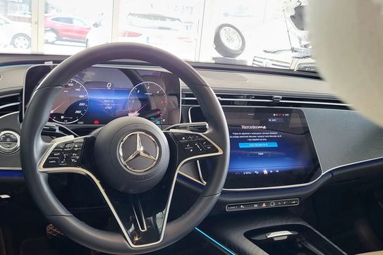 Mercedes Klasa E 220 d 4MATIC Avantgarde
