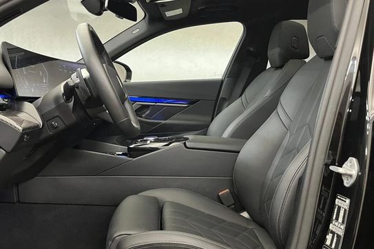 BMW Seria 5 520d xDrive mHEV M Sport aut