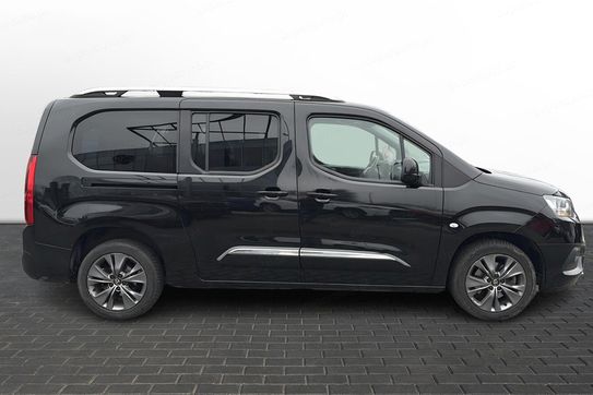 Toyota Proace City Verso Long L2H1 Family