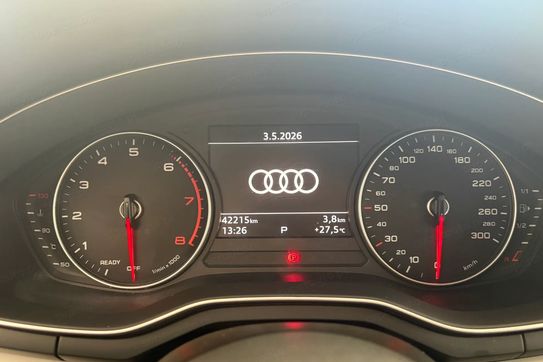 Audi A4 35 TFSI S Line