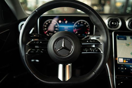 Mercedes Klasa C 200 mHEV 4-Matic AMG