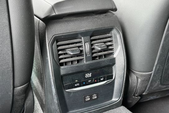 BMW Seria 3 Touring 318d Sport Line