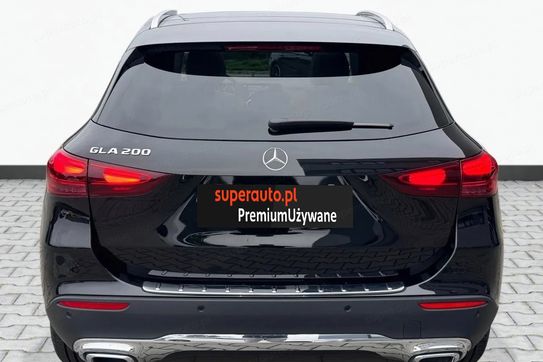 Mercedes GLA 200 Progressive